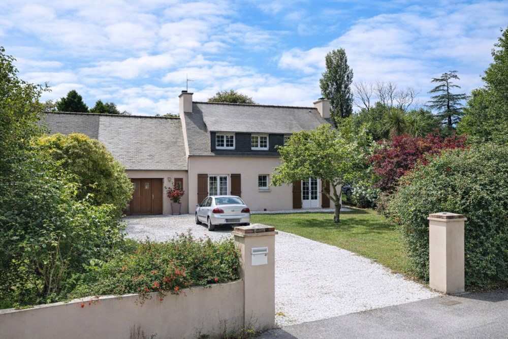 MAISON T6 DE 150 M² - 4/5 CHAMBRES - TERRAIN 1000M² - EXPOSITION SUD - AUCUNS TRAVAUX - RARE