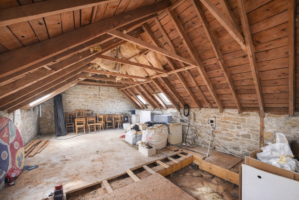 MAISON FAMILIALE - VIE DE PLAIN PIED - PAS DE TRAVAUX A PREVOIR - PROCHE ECOLES ET COMMERCES photo 4