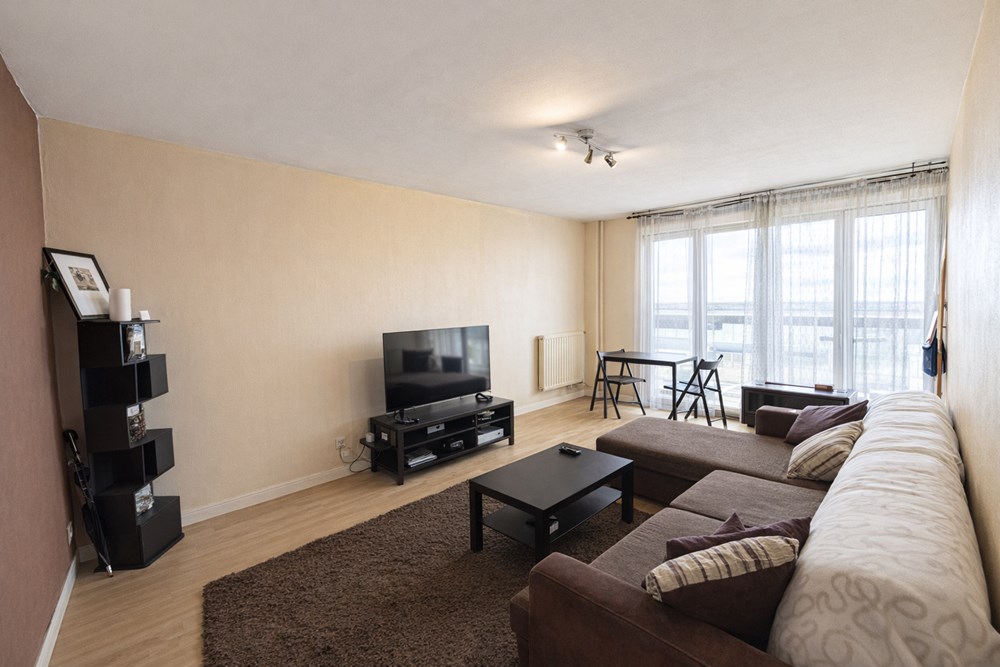 APPARTEMENT - BALCON 6 M² - FAIBLES CHARGES - CHAUFFAGE COLLECTIF - ASCENCEUR - BELLE ORIENTATION photo 2