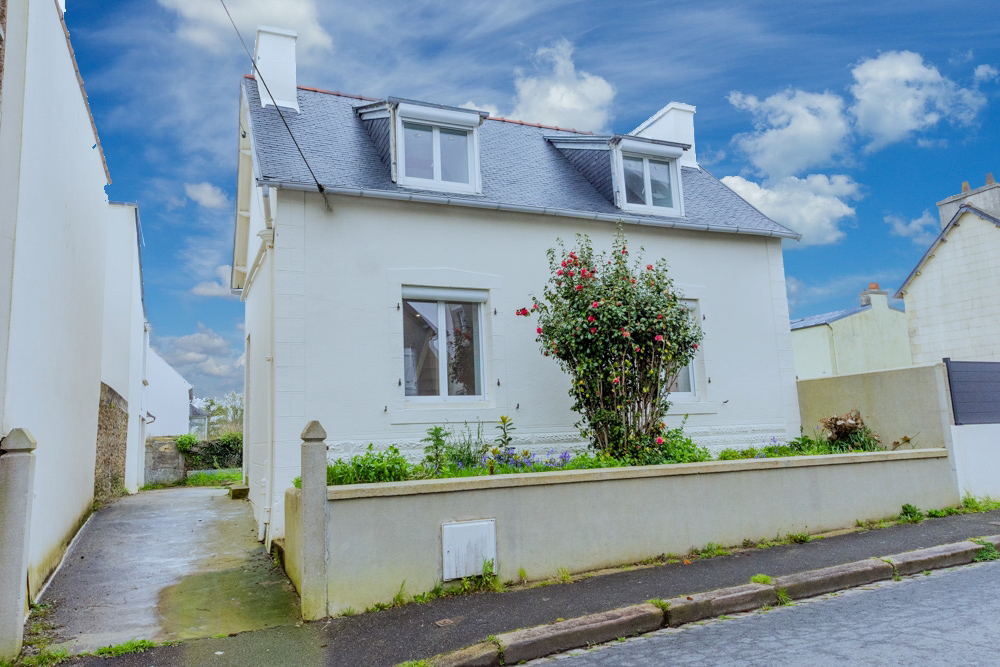 MAISON DE VILLE T3 60M² DE 1940 - 2 CHAMBRES - PAS DE TRAVAUX SUR TERRAIN DE 175M²
