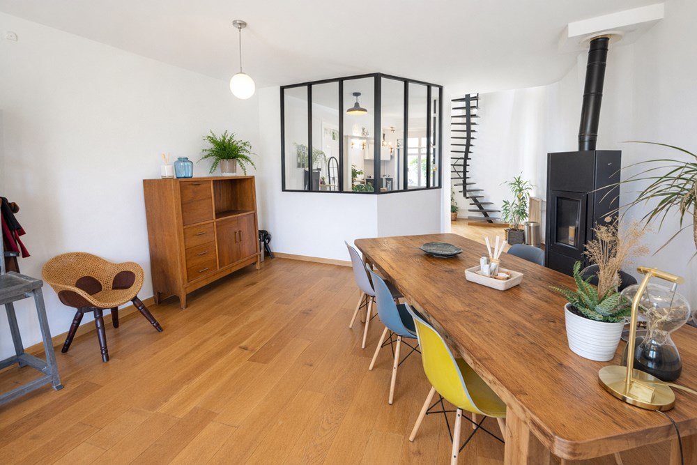 MAISON D'ARCHITECTE 130M² AVEC 2 SUITES PARENTALES - TERRASSE - PARKING - ACCES PMR - ESPACE DETENTE VUE MER photo 3