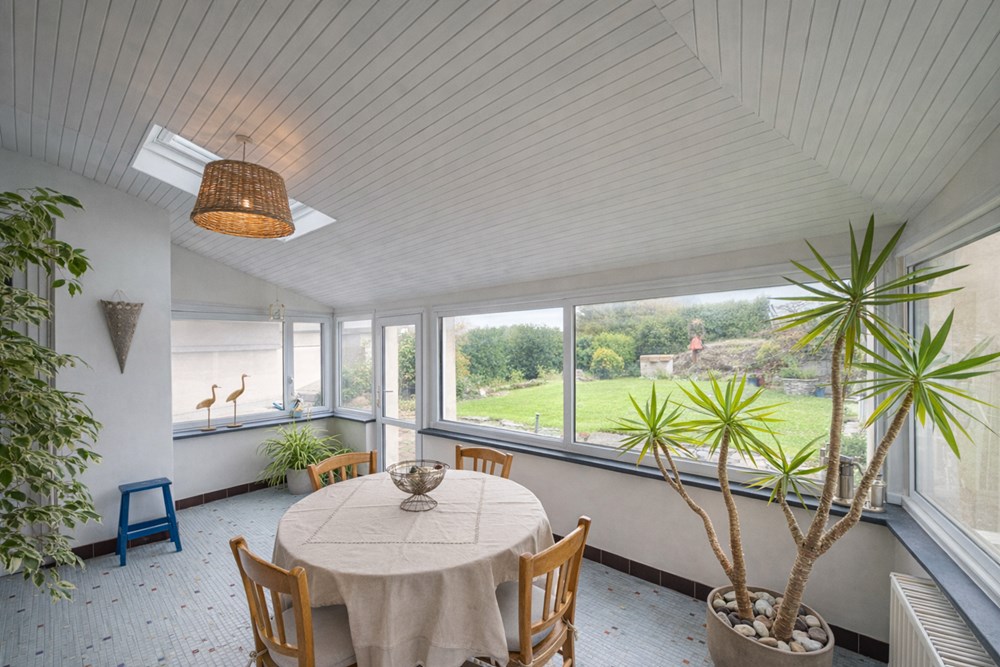MAISON T6 DES ANNEES 50 - PIECE DE VIE TRIPLE AVEC VERANDA - 4 CHAMBRES - TERRAIN 1000M² photo 2