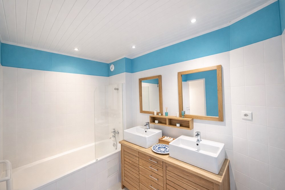 APPARTEMENT T4 - SUPERBE PIECE DE VIE DOUBLE - 3 BELLES CHAMBRES - DERNIER ETAGE - PARKING - AUCUNS TRAVAUX - RARE photo 4