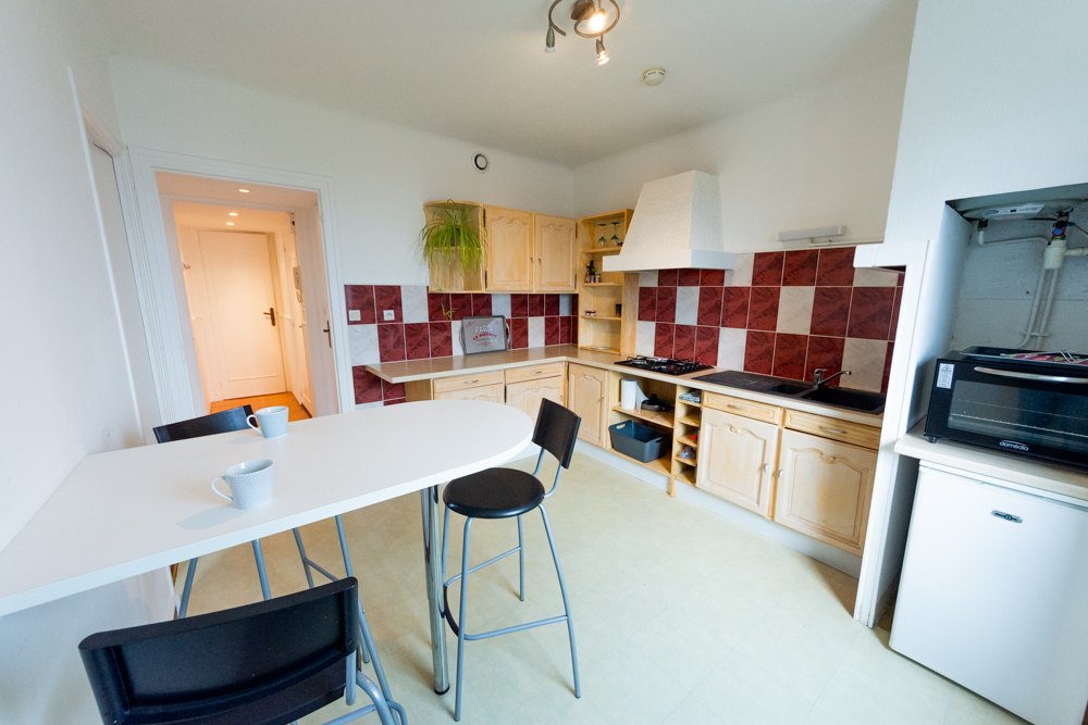 APPARTEMENT T4 78M² - 2 CHAMBRES POSSIBLE 3 - VUE MER - FAIBLES CHARGES - PARKING RESERVE A LA COPROPRIETE photo 3