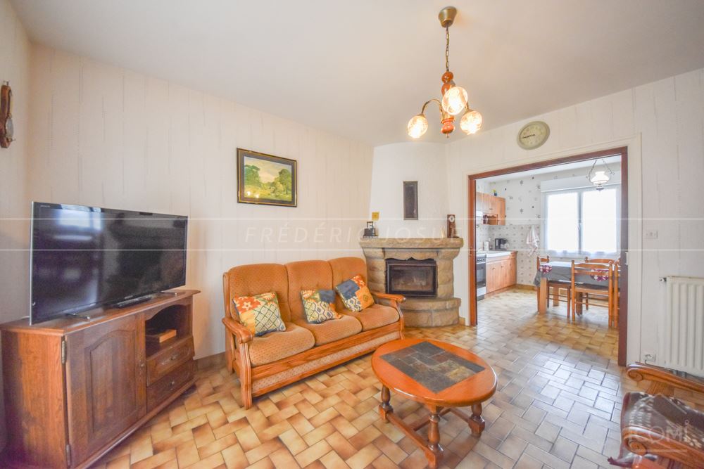 MAISON FAMILIALE - VIE DE PLAIN-PIED - GRAND TERRAIN CLOS - HANGAR - CADRE CALME - IDEAL AMOUREUX DE LA NATURE photo 2