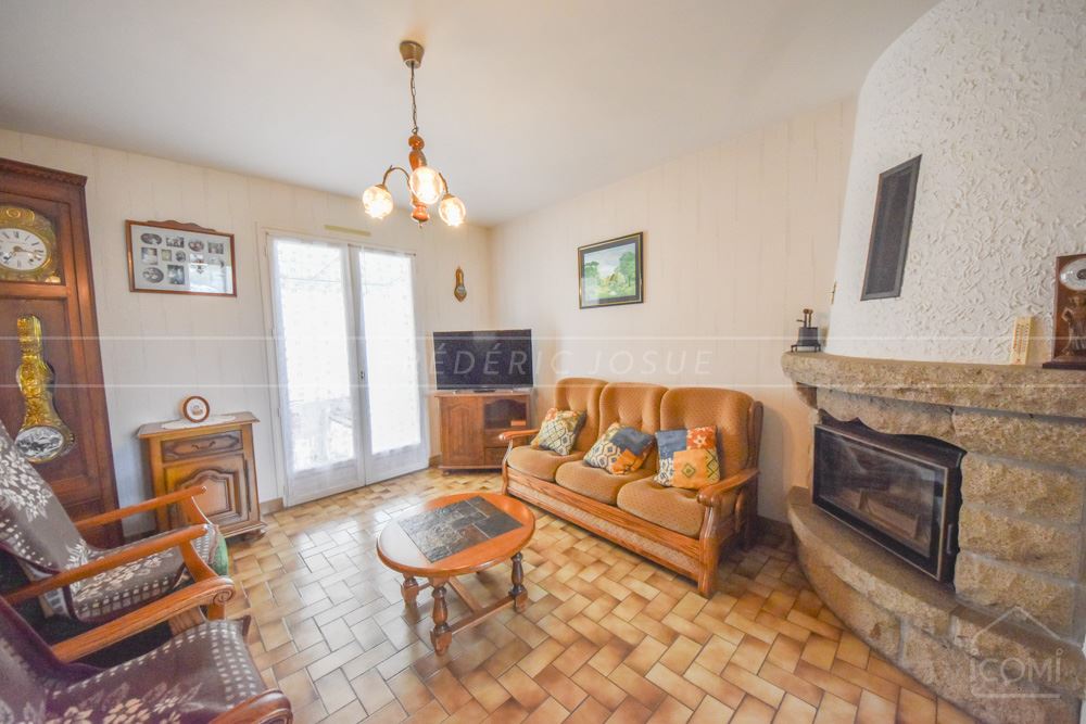 MAISON FAMILIALE - VIE DE PLAIN-PIED - GRAND TERRAIN CLOS - HANGAR - CADRE CALME - IDEAL AMOUREUX DE LA NATURE photo 3