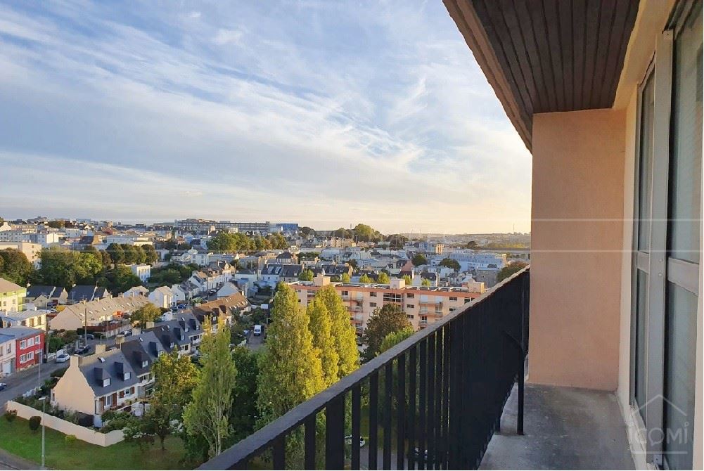 APPARTEMENT STUDIO - IDEAL PIED A TERRE OU LOCATIF - ASCENSEUR - BALCON - STATIONNEMENT - RARE photo 5