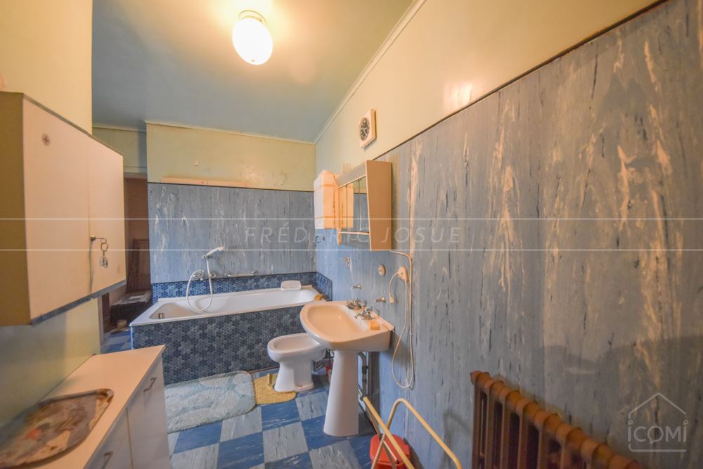 MAISON DE BOURG - FORT POTENTIEL - IDEALE JEUNE COUPLE ET INVESTISSEURS - QUARTIER CALME photo 4
