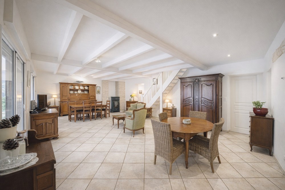 MAISON 170M² - 4 CHAMBRES - PISCINE - VUE MAGIQUE - 10 MIN DE VALENCE - GARAGE - TERRAIN 1400M² - COUP DE COEUR - PLAIN PIED photo 3