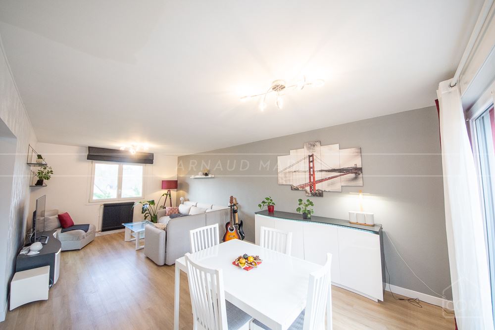 MAISON T5 - PIECE DE VIE TRIPLE AVEC TERRASSE - 3/4 CH - AUCUNS TRAVAUX - COUP DE COEUR - RARE