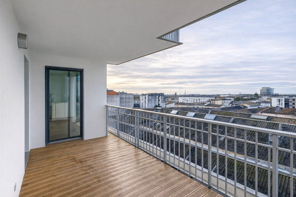 APPARTEMENT T3 DE STANDING AU 6EME ETAGE - TERRASSE - PARKING - ASCENSEUR - PISCINE - RARE photo 4