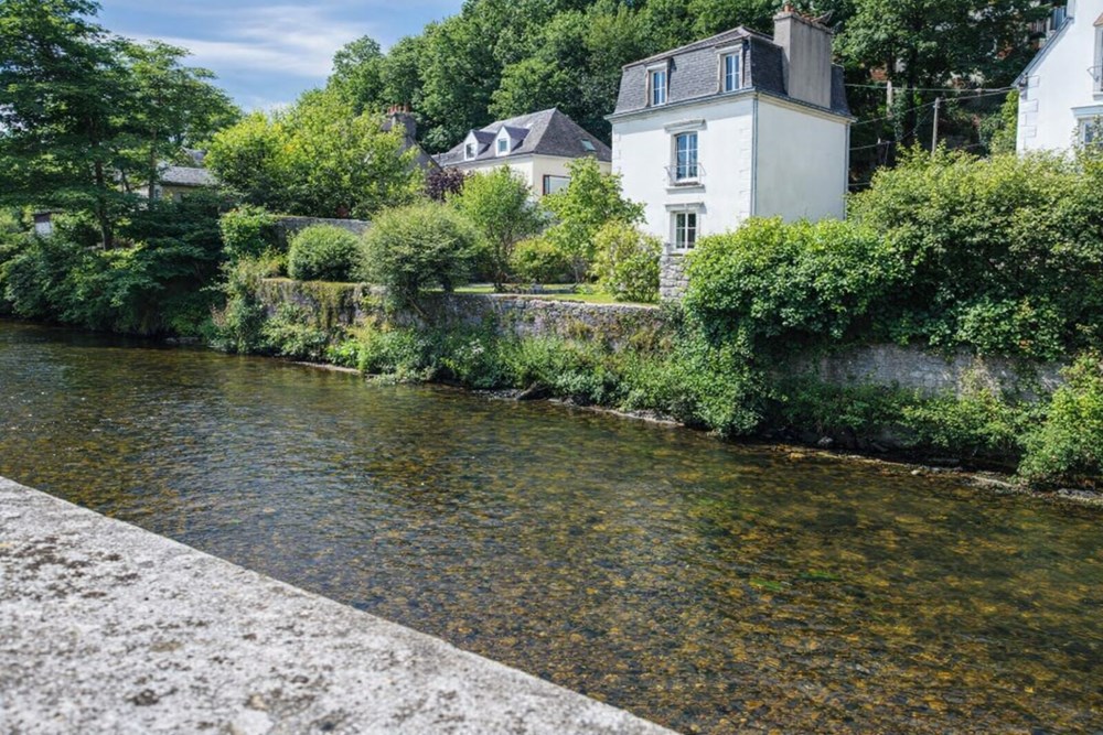 MAISON DE MAITRE T8 DE 160 M² - VUE SUR L'ODET - TERRAIN 400 M² - CHARME - AUTHENTICITE - RARE - COUP DE COEUR photo 5