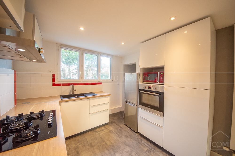 APPARTEMENT T3 - PIECE DE VIE DOUBLE 30M² - CALME - AUCUNS TRAVAUX - VERDURE - STATIONNEMENT photo 4