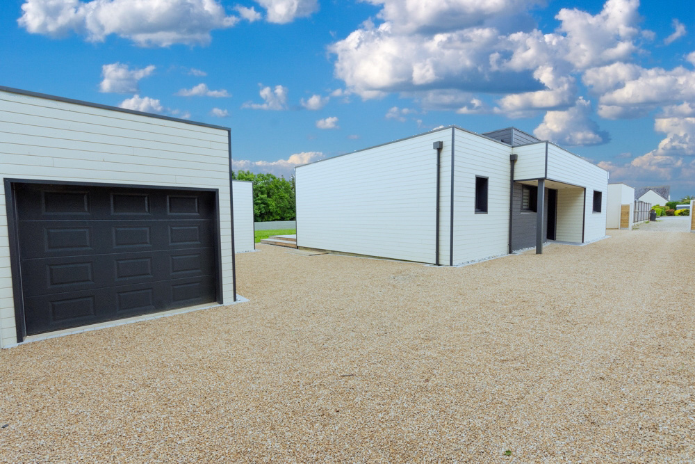 MAISON RECENTE DE 2022 T4 110M² PLAIN PIED - 2 CHAMBRES SUR TERRAIN DE 500M² + 500M² DE TERRES AGRICOLES photo 5