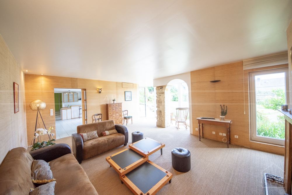PROPRIETE DE CHARME 1900 - PIECE DE VIE +60M² - 4/6 CHAMBRES - TERRAIN CLOS 1000M² - RARE photo 4