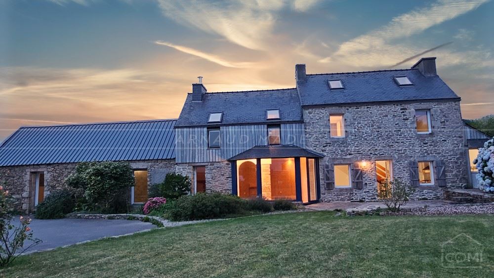 PROPRIETE DE CHARME 1900 - PIECE DE VIE +60M² - 4/6 CHAMBRES - TERRAIN CLOS 1000M² - RARE