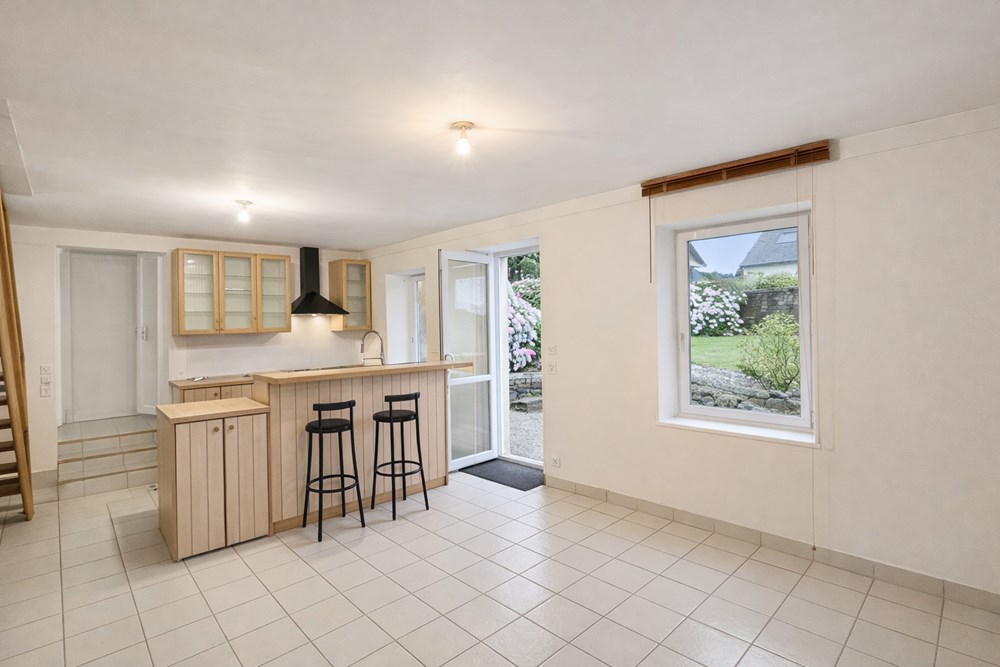 PROPRIETE DE CHARME 1900 - PIECE DE VIE +60M² - 4/6 CHAMBRES - TERRAIN CLOS 1000M² - RARE photo 4