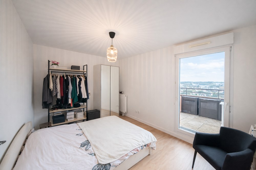 APPARTEMENT T2 DE 2017 - LUMINEUX - 1 CHAMBRE - GRANDE TERRASSE SANS VIS A VIS - ASCENSEUR - RT2012 - PARKING PRIVE photo 5