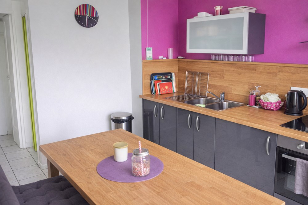 APPARTEMENT T3 AU 1ER ETAGE AVEC TERRASSE - PIECE DE VIE DOUBLE - RESIDENCE RECENTE - PARKING PRIVATIF - CALME photo 3