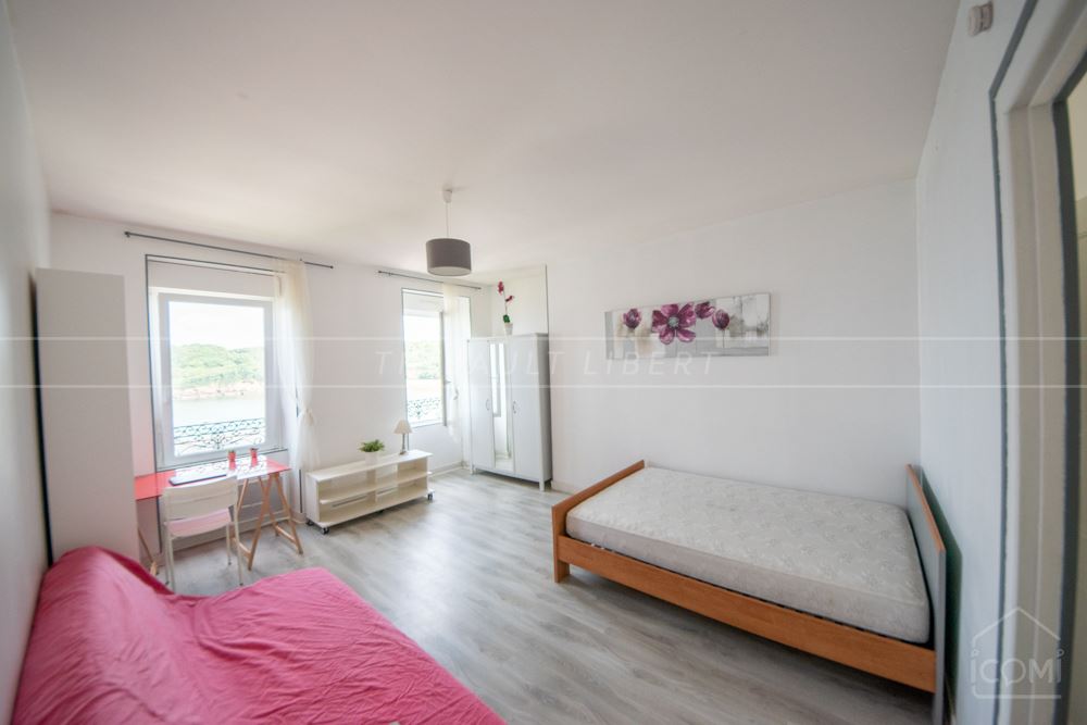 BEL APPARTEMENT VUE MER - T1 BIS - 2EME ET DERNIER ETAGE - COUP DE COEUR - PROCHE PLAGE - RARE photo 2