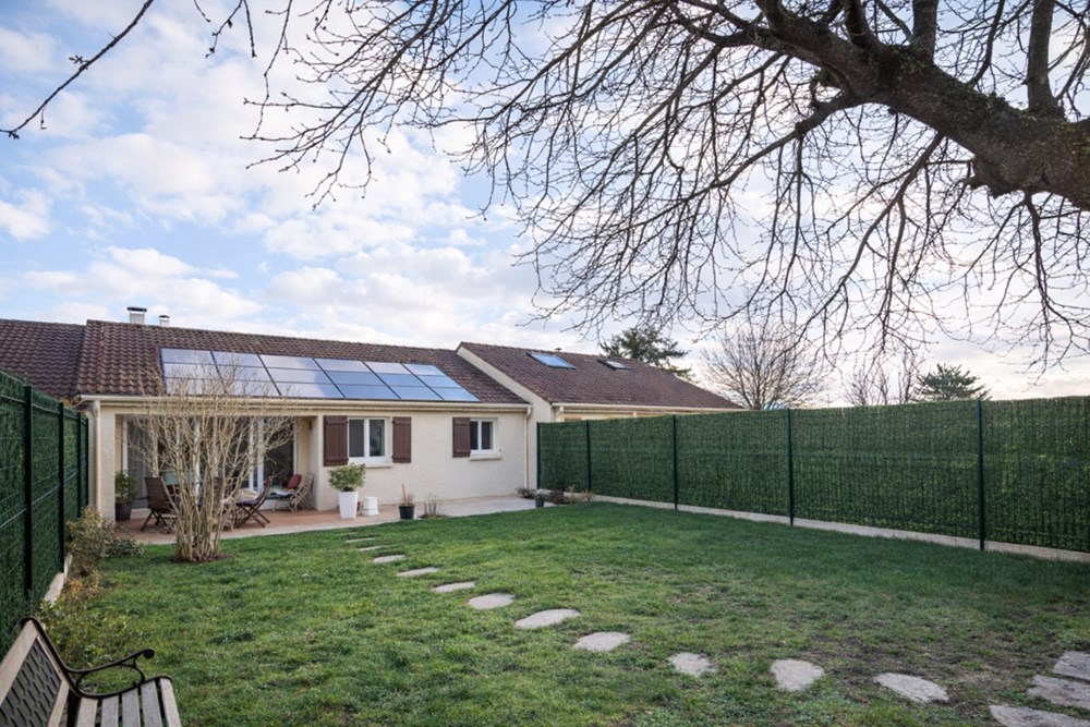 MAISON T4 DE PLAIN PIED - JARDIN CLOS EXPOSE SUD - AUCUNS TRAVAUX - PANNEAUX SOLAIRES