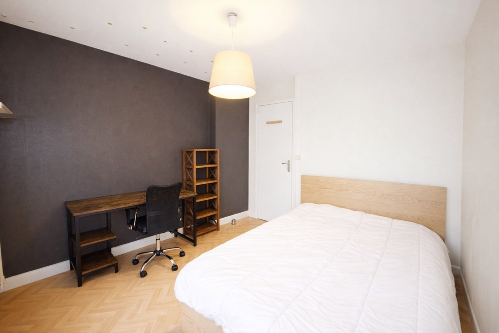 APPARTEMENT 3 PIECES - 63M² - MONTAIGNE - IDEAL INVESTISSEUR - DEUX CHAMBRES - CALME - LUMINEUX - REFAIT A NEUF photo 3