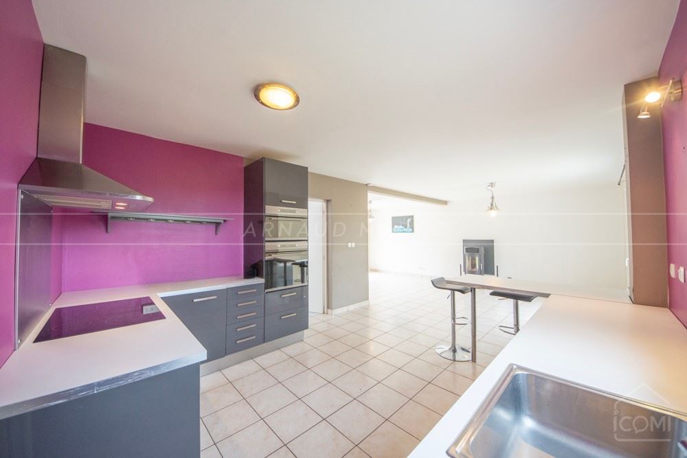 MAISON CONTEMPORAINE T5 DES ANNEES 2000 - GRANDE PIECE DE VIE TRIPLE 3/4 CHAMBRES - GARAGE - TERRAIN 600 M² CLOS photo 3