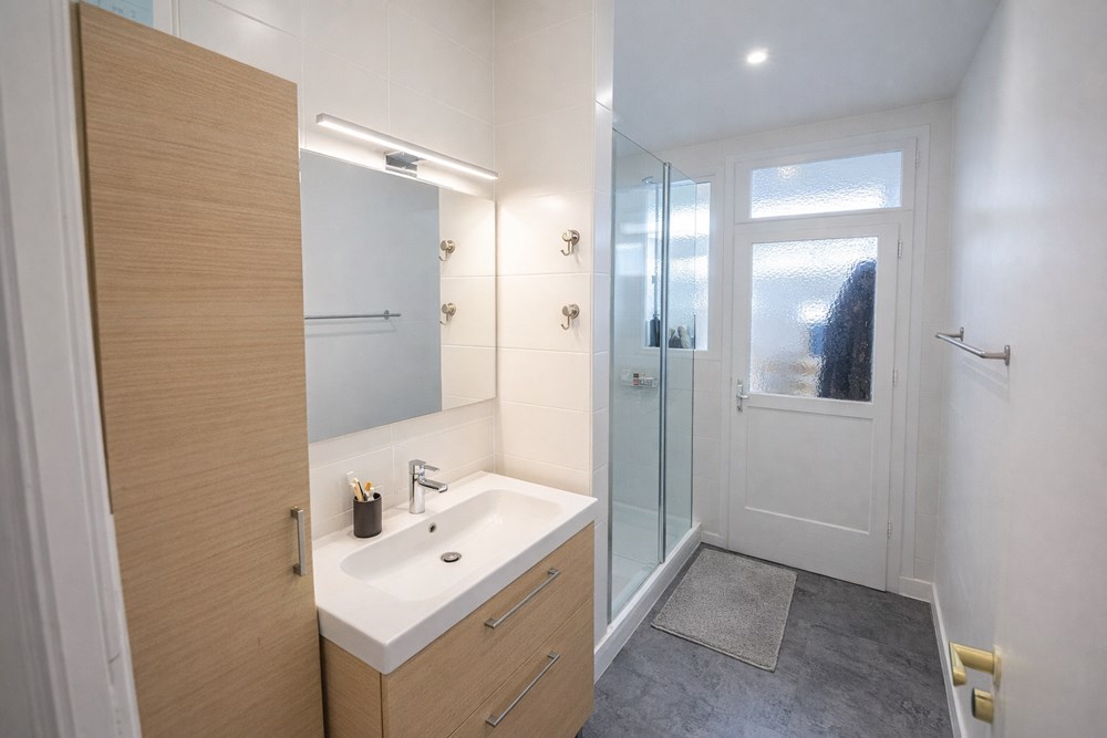 APPARTEMENT - T3 58M² - DERNIER ETAGE - BALCON - LUMINEUX - TRES BON ETAT - VUE DEGAGEE photo 4