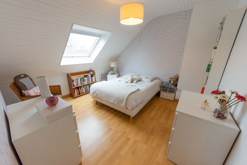 MAISON T5 110M² - 3 CHAMBRES - GARAGE - EXCELLENT DPE - PAS DE TRAVAUX - TERRAIN CLOS 300M² photo 4