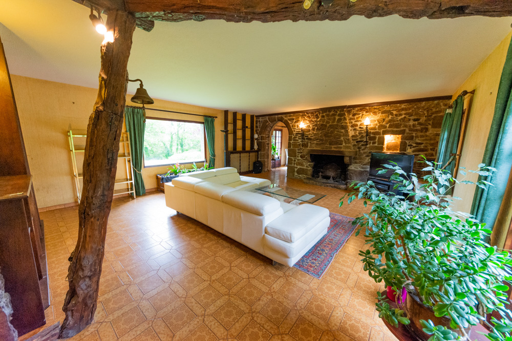 MAISON INDIVIDUELLE T6 150M² 4 CHAMBRES AVEC PENTY 70M² 4 CHAMBRES SUR TERRAIN DE 3400M² AVEC VUE SUR L'ABER photo 2