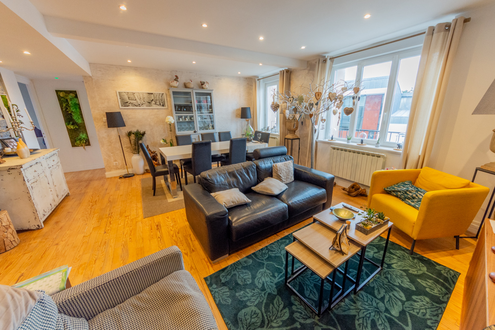 APPARTEMENT T4 80M² - 2 CHAMBRES - AUCUNS TRAVAUX A PREVOIR - CAVE - COUR COMMUNE