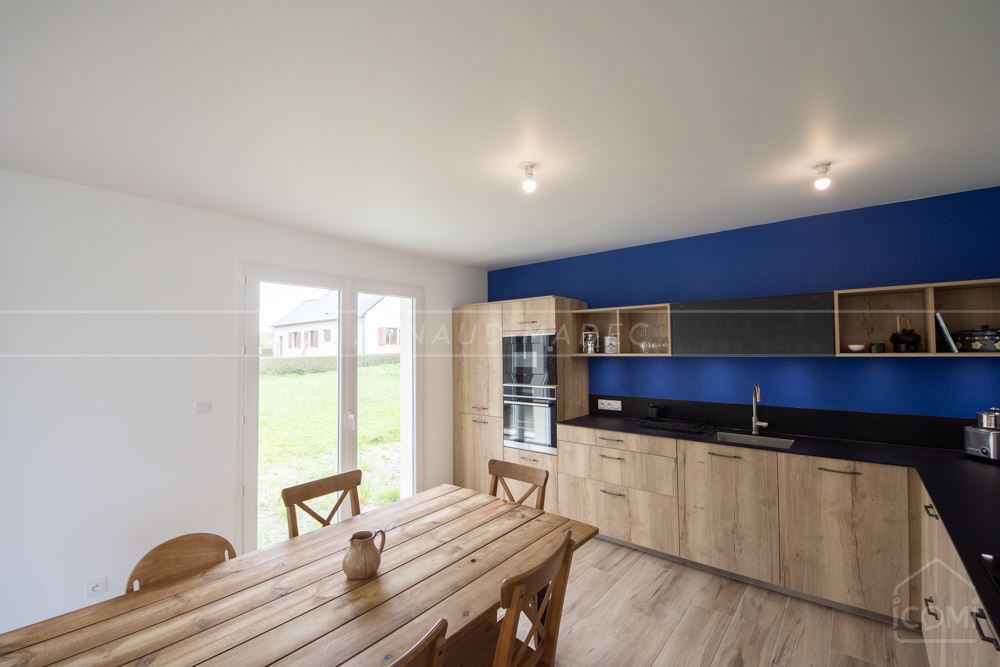 MAISON CONTEMPORAINE DE 2021 - PIECE DE VIE DE 80M² - 3/4 CHAMBRES - TERRAIN 600M² - DPE A - RARE photo 4