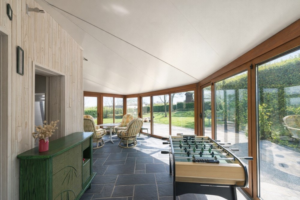 MAISON CONTEMPORAINE - 5/6 CHAMBRES - DOUBLE GARAGE + GARAGE INDEPENDANT - GRAND JARDIN ARBORE - STATIONNEMENT CAMPING CAR - ENVIRONNEMENT CALME photo 3