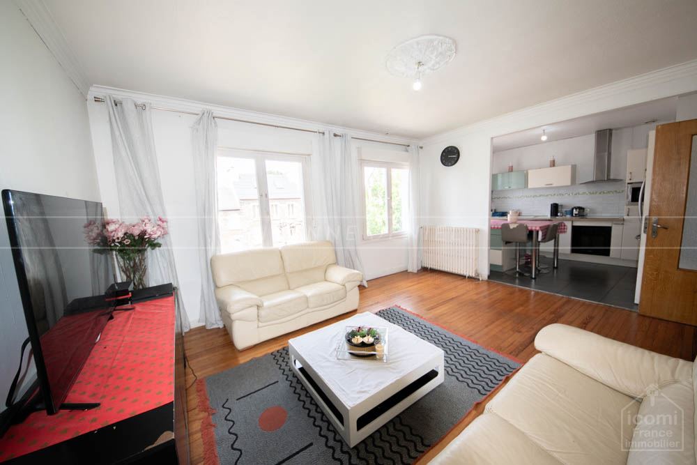 MAISON 5 PIECES - NON MITOYENNE - GRAND JARDIN CLOS - PAS DE VIS-A-VIS - PROCHE DES COMMODITES photo 2