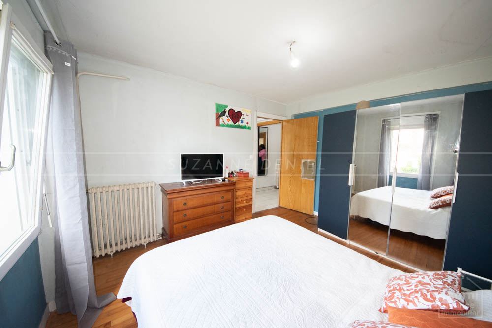 MAISON 5 PIECES - NON MITOYENNE - GRAND JARDIN CLOS - PAS DE VIS-A-VIS - PROCHE DES COMMODITES photo 3