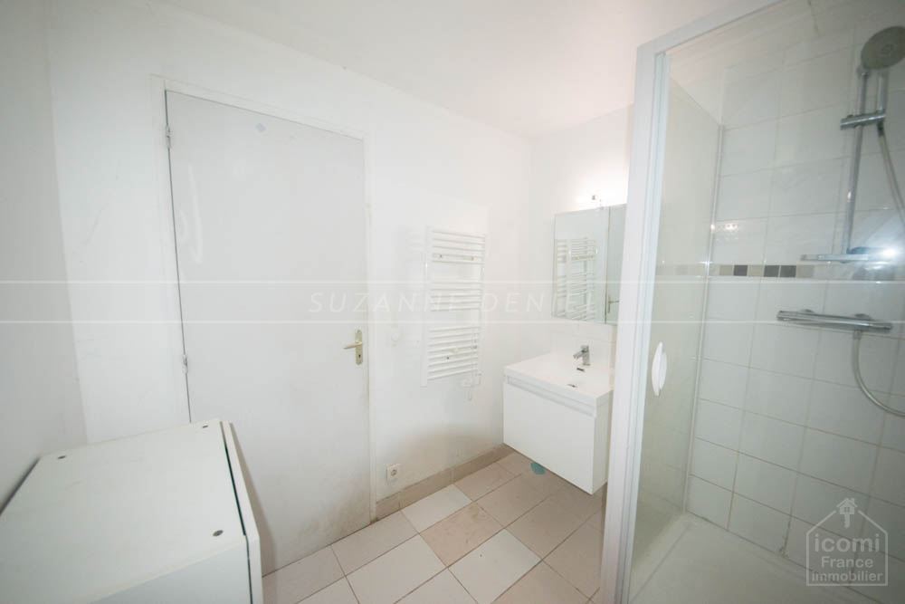 MAISON 5 PIECES - NON MITOYENNE - GRAND JARDIN CLOS - PAS DE VIS-A-VIS - PROCHE DES COMMODITES photo 4