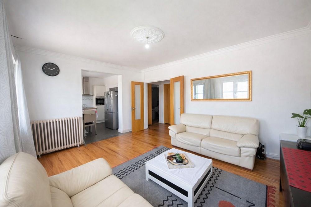 MAISON 5 PIECES - NON MITOYENNE - GRAND JARDIN CLOS - PAS DE VIS-A-VIS - PROCHE DES COMMODITES photo 3