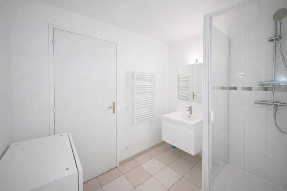 MAISON 5 PIECES - NON MITOYENNE - GRAND JARDIN CLOS - PAS DE VIS-A-VIS - PROCHE DES COMMODITES photo 5