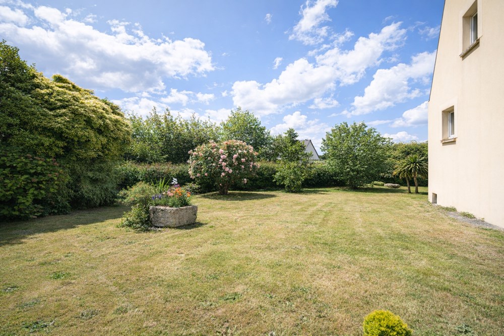 MAISON INDIVIDUELLE - 3 CHAMBRES - LUMINEUSE ET AGREABLE - SOUS SOL COMPLET - JARDIN CLOS photo 5