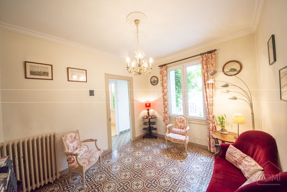 MAISON T4 DE 110 M² - 2/3 CHAMBRES - GARAGE - CHARME DES ANNEES 20 - PROXIMITE DES SERVICES photo 2