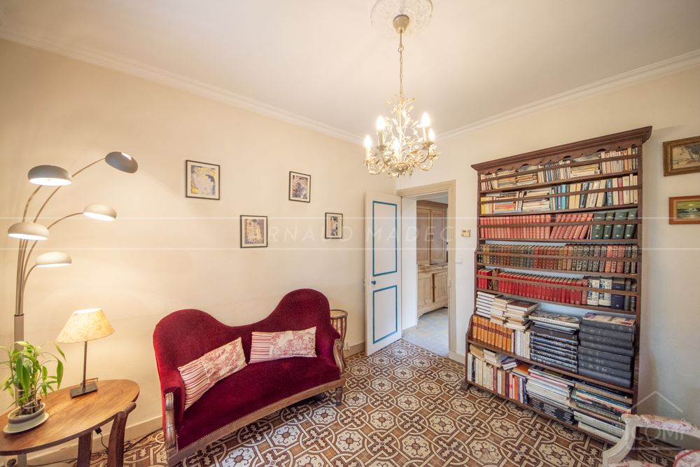 MAISON T4 DE 110 M² - 2/3 CHAMBRES - GARAGE - CHARME DES ANNEES 20 - PROXIMITE DES SERVICES photo 3