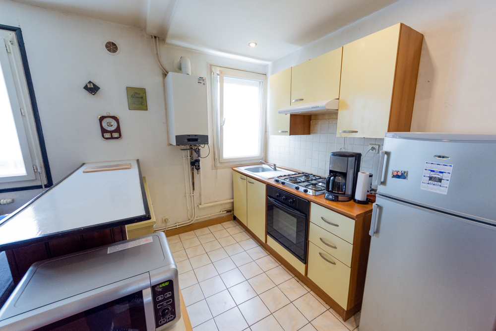 APPARTEMENT T3 63M² - DALLE BETON - 2 CHAMBRES - FAIBLES CHARGES - PARKING PRIVE photo 2
