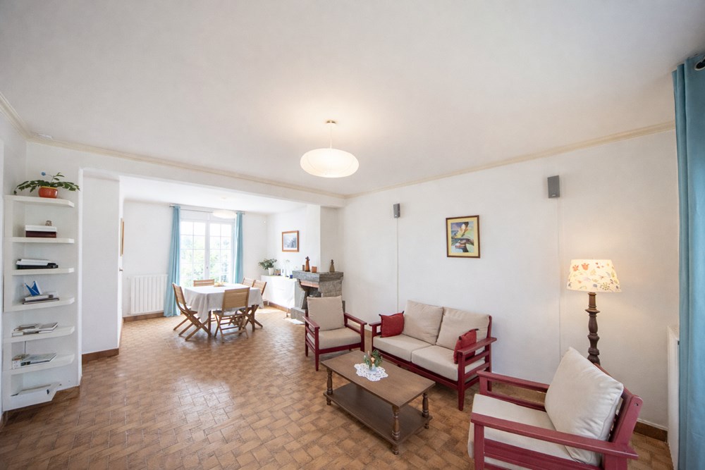 MAISON T6 - PIECE DE VIE DOUBLE- 5 CHAMBRES - SOUS SOL COMPLET - VUE MER - CALME - RARE ! photo 2