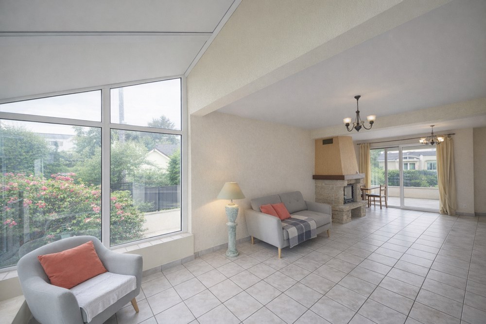 MAISON T4 - PIECE DE VIE DE 40M² AVEC ACCES DIRECT AU JARDIN - PISCINE SPA A ETUDIER - PROXIMITE COMMERCES - CALME - DPE D - RARE photo 2