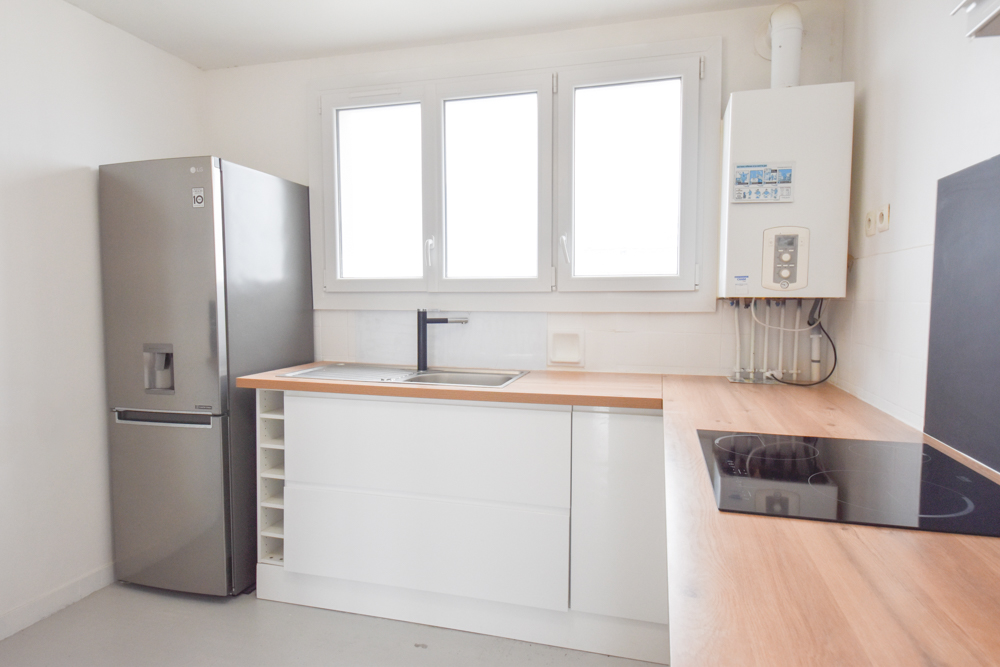 APPARTEMENT DE 70 M2 - 2 CHAMBRES - LUMINEUX - SANS VIS-A-VIS - DALLE BETON - ASCENSEUR - BALCON - CAVE photo 4