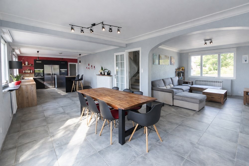 MAISON INDIVIDUELLE 180M² T8 - 6 CHAMBRES - TERRAIN 2850M² CLOS - DOUBLE GARAGE photo 2