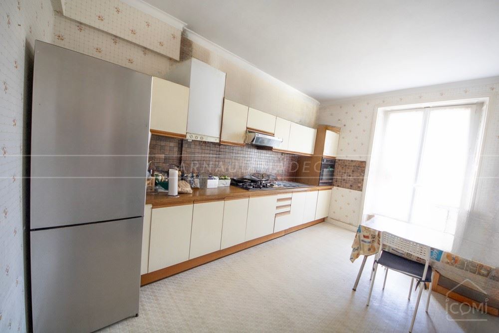 APPARTEMENT T3 AVEC LOCATAIRE EN PLACE - 1ER ETAGE SUR 3 - PETIT IMMEUBLE - CALME - SECTEUR RECHERCHE - A SAISIR photo 2