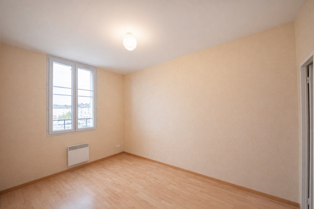 APPARTEMENT T2 - VUE ELORN - BELLE PIECE DE VIE - ASCENSEUR - DALLE BETON - FAIBLES CHARGES photo 4