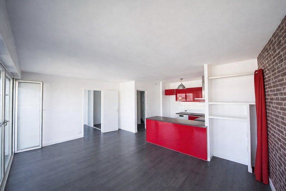 APPARTEMENT T2 - 4EME ET DERNIER ETAGE - ASCENSEUR - VERDURE - CALME - AUCUNS TRAVAUX - RESIDENCE RECHERCHEE - RARE photo 3