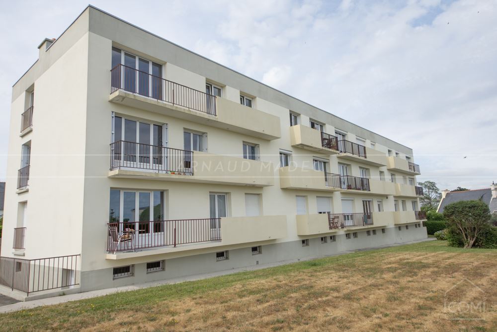 APPARTEMENT T4 - PIECE DE VIE TRIPLE - 3 CHAMBRES - DERNIER ETAGE - PARKING - VUE MER - RARE photo 2